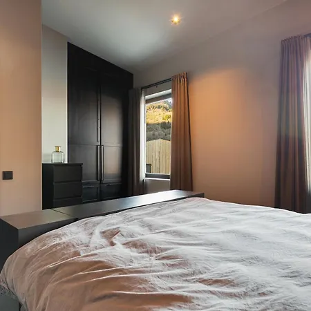 Penthouse With Fjord View And Parking